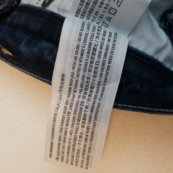 *LAST CHANCE ITEM!*  A & F Simone High-rise Super Skinny Distressed Jeans - Picture 8 of 8